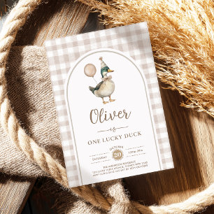 Pastel Brown One Lucky Duck Balloon 1. Geburtstag Einladung