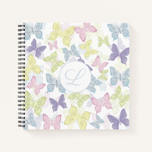 Pastel Butterflies 8.5" x 8.5" SpiralNotebook Notizblock (Vorderseite)