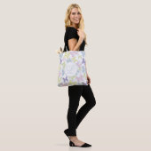 Pastel-Butterflies-Muster - All-Over-Print-Totbeut Tasche (Am Model)