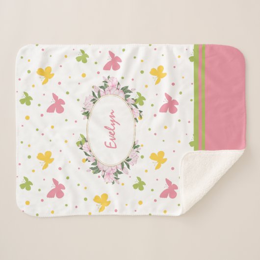 Pastel Butterfly Muster mit Blume und Namen Sherpadecke (Vorderseite (Horizontal))