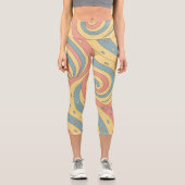 Pastel Candy Swirl Pattern with Sprinkles Capri Leggings (Vorderseite)