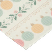 Pastel Christmas Ornaments Tischdecke (Schrägansicht)