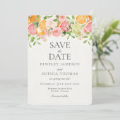 Pastel Citrus Floral Main Squeeze Save the Date Einladung (Stehend Vorderseite)