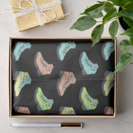 Pastel Colored Kayaks auf der Gemusterten schwarze Seidenpapier