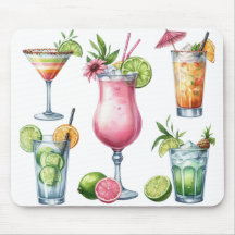 PASTEL COLORED SUMMER COCKTAILS AND FRUITS