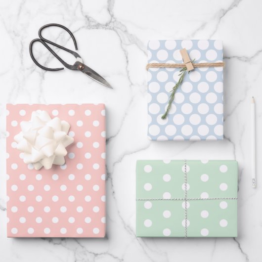Pastel Colored White Polka Dot Geschenkpapier Set (Vorderseite)