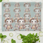Pastel-Cotattecore-Katze in Overalls & Strohhut Geschirrtuch (Gefaltet)