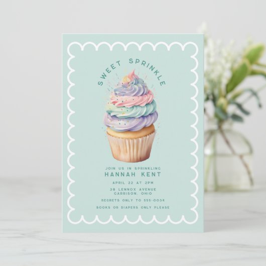 Pastel Cupcake Sweet Baby Dusche Sprinkle Einladung (Stehend Vorderseite)