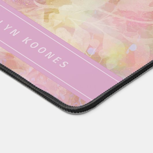 Pastel Florals Chic Script Monogram Schreibtischunterlage (Ecke)