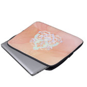 Pastel-Gartenflüstern – Erhebende Florale Laptopschutzhülle (Vorne Knopf)