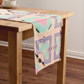 Pastel Geometric Tile Pattern | Pink Mint Purple  Kurzer Tischläufer (Beispiel)