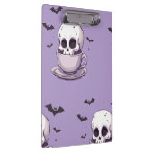 Pastel-Goth-Schädel in Teetasse Klemmbrett (Rechts)