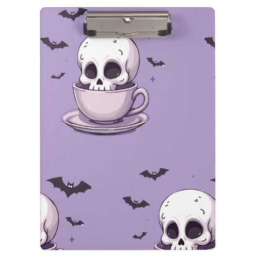 Pastel-Goth-Schädel in Teetasse Klemmbrett (Vorderseite)