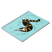 Pastel Goth Schwimmen Katze Skelett Notizblock (Linke Seite)