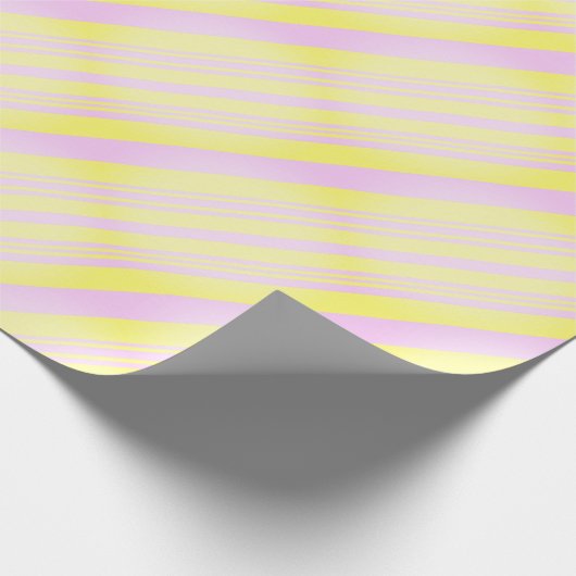 Pastel Gradient Lavendel Rosa und Gelbe Streifen Geschenkpapier (Ecke)