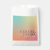 Pastel Gradient Retro farbenfrohe Ombre Wedding Geschenktütchen (Vorderseite)