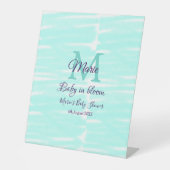 Pastel green baby in bloom monogram baby shower te sockelschild (Vorderseite)