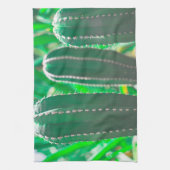 Pastel Green cactus Pflanze Blätter Geschirrtuch (Vertikal)