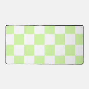 Pastel Green Checkered Gingham Pattern Schreibtischunterlage