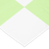 Pastel Green Checkered Gingham Pattern Tischdecke (Schrägansicht)