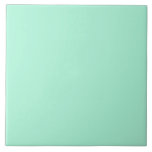 Pastel Grüne Minze Solid Color Minimalistisch Fliese<br><div class="desc">Schöne helle Feder pastellgrün Farbe. Minimalistische,  moderne,  schicke,  pastellfarbene Ästhetik in zarter grüner,  solider Farbe. Pastellgrüne Wohngestaltung,  pastellgrüne ästhetische Einrichtung,  pastellgrüne Küche,  pastellgrüne Farbe. Pastellgrüne Keramik.</div>