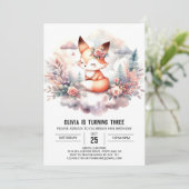 Pastel Happy Fox Geburtstag digital Einladung (Stehend Vorderseite)