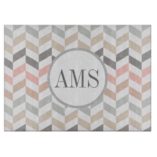 Pastel Herringbone Monogramm Schneidebrett (Vorderseite)
