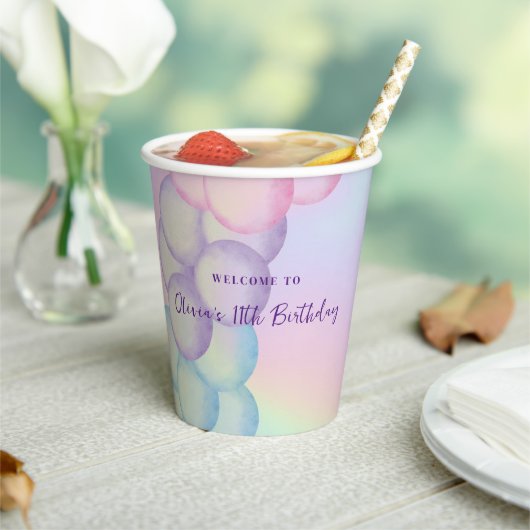 Pastel Iridescent Balloon Arch Geburtstagskuppen Pappbecher (In Situ)