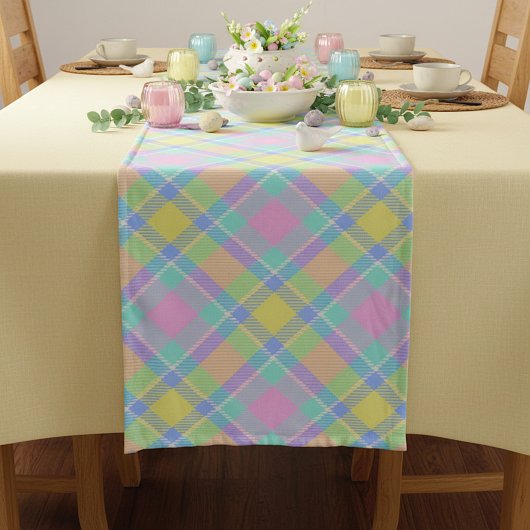 Pastel karierter Tischläufer