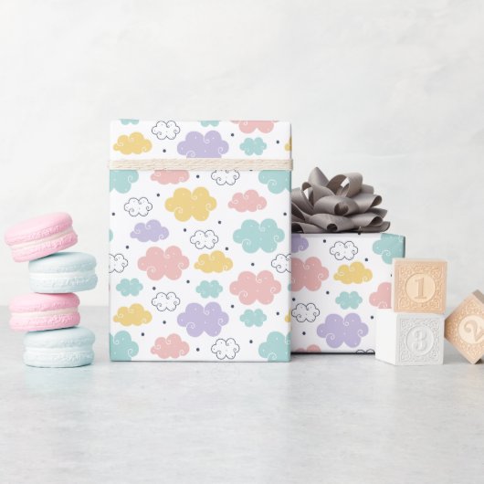 Pastel Kawaii Cloud Muster Wrapping Paper Roll Geschenkpapier (Babyparty)
