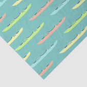 Pastel Kayaks auf dem Aquamarinen Kayaking Themed Seidenpapier (Detail)