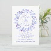 Pastel Lavender Floral Wreath "Save the Date" Save The Date (Stehend Vorderseite)