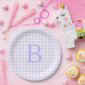 Pastel Lavender und White Gingham Monogram Pappteller (Party)