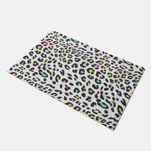 Pastel Leopard Spot Pattern Fußmatte (Schrägansicht)