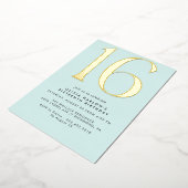 Pastel Light Blue & Gold | Simple Cute Sweet 16 Folieneinladung (Gedreht)