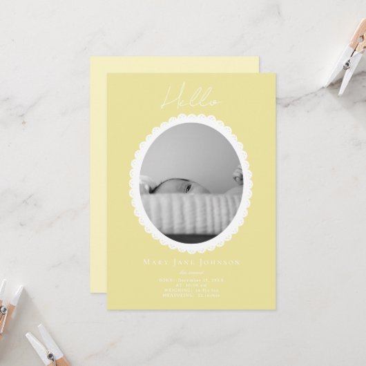Pastel Light Yellow Baby Announctions Card Karte (Vorderseite/Rückseite Beispiel)