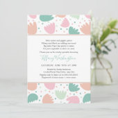 Pastel Modern Floral Girl streuen Einladung (Stehend Vorderseite)
