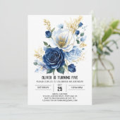 Pastel Navy Blue Floral Geburtstag Einladung (Stehend Vorderseite)