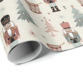 Pastel Neutral Nutcracker Christmas Pattern Geschenkpapier (Rolleneckpunkt)