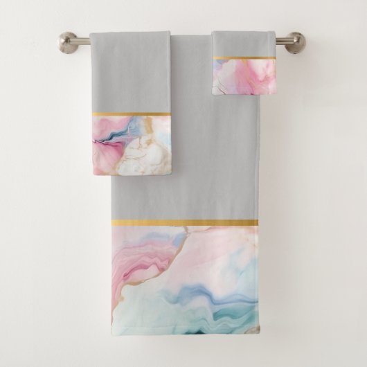 PASTEL OCEAN MARBLE GOLD GRAU BADEZIMMER TOWEL SET (Insitu)