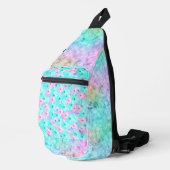 PASTEL OMBRE PINK UND BLAUE DAISY BLUME CROSSBODY BAG (Rechte Ecke)