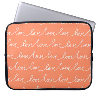 PASTEL ORANGE MIT SCRIPT FÜR WEISSE LIEBE LAPTOPSCHUTZHÜLLE