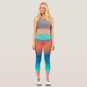 Pastel Pale Turquoise Coral Abstrakte Kunst Capri Leggings (Vorderseite)