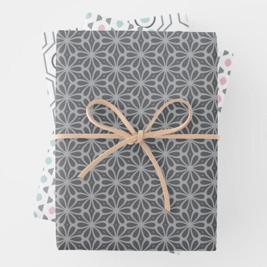 Pastel Pattern of Gray, Pink, Mint Retro Shapes Geschenkpapier Set (Beispiel)