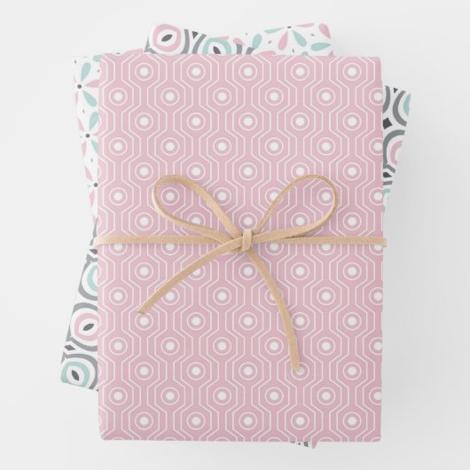 Pastel Pattern of Pink, Mint, Gray Geometric Shape Geschenkpapier Set (Beispiel)