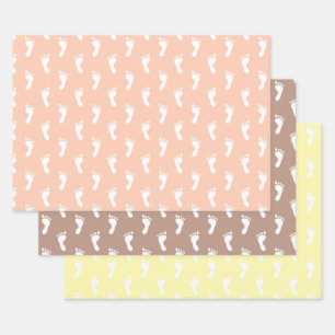 PASTEL PEACH BROWN GELBROW ROWS OF BABY FEET GESCHENKPAPIER SET