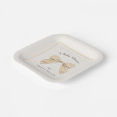 Pastel Peach Kariert Bow Elegante neutrale Babydus Pappteller (Gewinkelt)