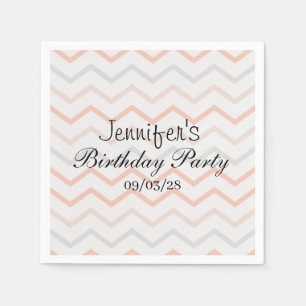 Pastel Peach und Gray Zig Zag Serviette