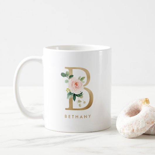 Pastel Peony Floral Letter B Gold Foil Monogramm Kaffeetasse (Mit Donut)
