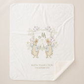 Pastel Peter der Rabbit Monogram Twins Baby Dusche Sherpadecke (Vorderseite)
